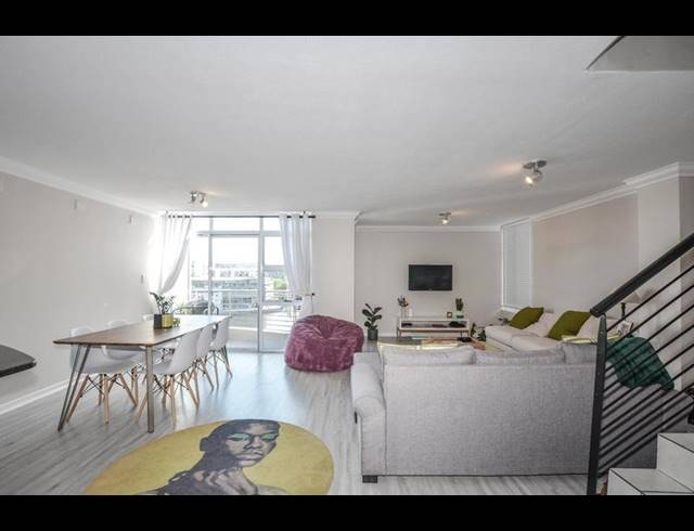 2 BEDROOM APARTMENT FOR SALE IN TYGER WATERFRONT